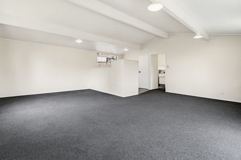 Photo of property in 2 Baycroft Avenue, Parkvale, Tauranga, 3112