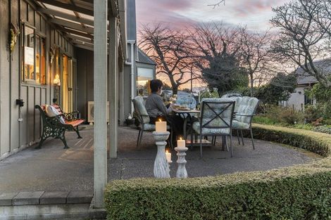 Photo of property in 5 Bosworth Street, Egmont Village, 4372