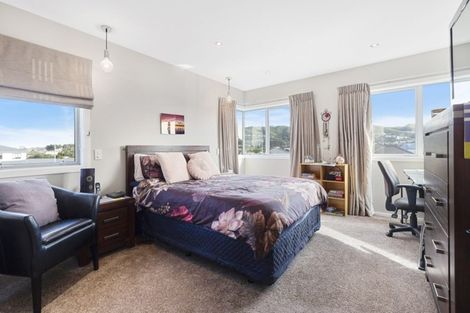 Photo of property in 3 Cresswell Place, Johnsonville, Wellington, 6037