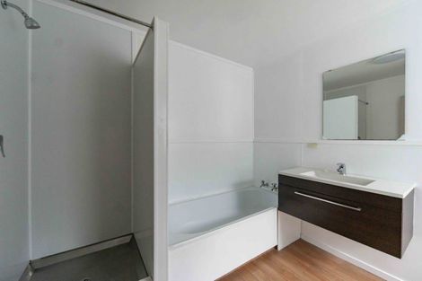 Photo of property in 4/2 Ruakiwi Road, Hamilton Lake, Hamilton, 3204