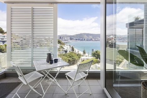 Photo of property in 3a/22 Telford Terrace, Oriental Bay, Wellington, 6011