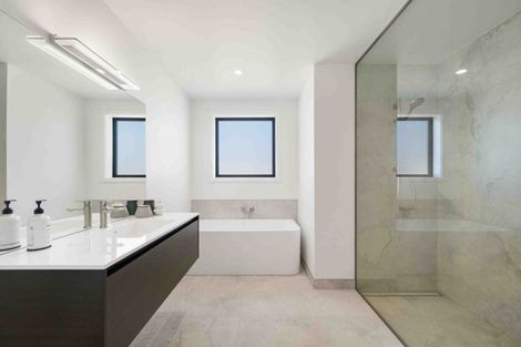 Photo of property in 6 Moonstone Street, Albert Town, Wanaka, 9305