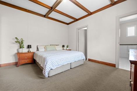 Photo of property in 42 Rifle Range Road, Dinsdale, Hamilton, 3204