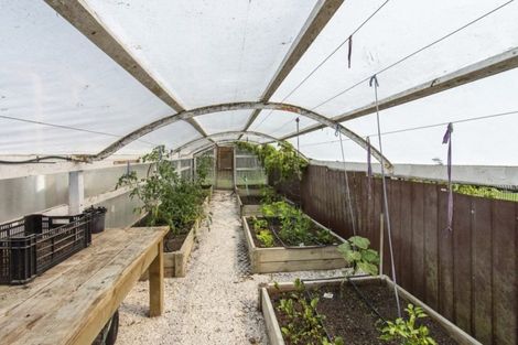 Photo of property in 19 Mellsop Avenue, Waiuku, 2123