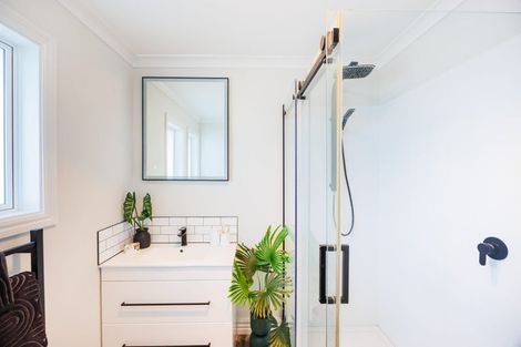 Photo of property in 30a Leeds Street, Milson, Palmerston North, 4414
