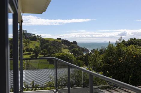Photo of property in 5 Seaview Road, Cable Bay, 0420