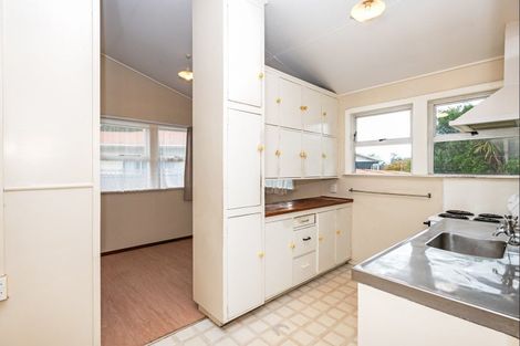 Photo of property in 42 Seddon Street, Feilding, 4702
