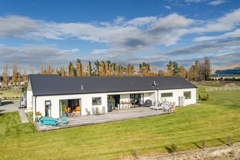 Photo of property in 7b Stock Road, Otane, 4276