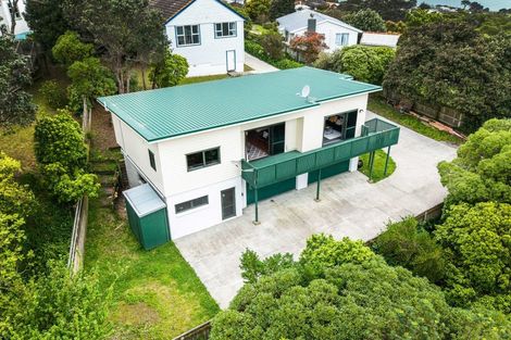 Photo of property in 25a Hiwi Crescent, Titahi Bay, Porirua, 5022