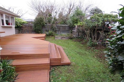 Photo of property in 72 Grahams Road, Burnside, Christchurch, 8041