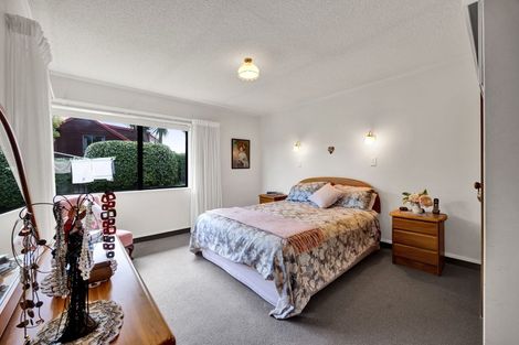 Photo of property in 23 Veale Road, Frankleigh Park, New Plymouth, 4310