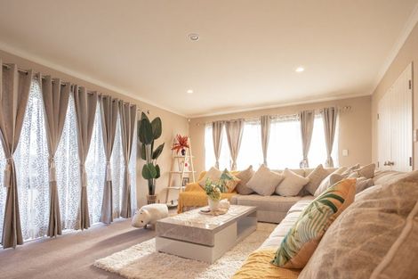 Photo of property in 4 Nevada Way, Kelvin Grove, Palmerston North, 4414
