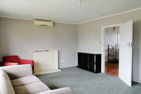 Photo of property in 3/94 Charles Street, Waltham, Christchurch, 8011