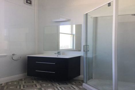 Photo of property in 13 Myrtle Crescent, Mount Cook, Wellington, 6021