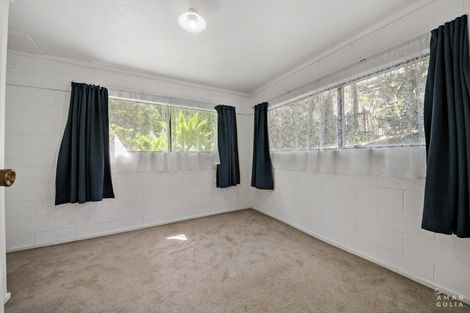 Photo of property in 3 Kathleen Street, Totara Vale, Auckland, 0627