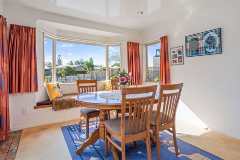 Photo of property in 44 Pine Road, Ngunguru, Whangarei, 0173