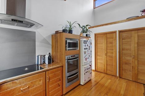 Photo of property in 32 Mount Avenue, Pauanui, Hikuai, 3579