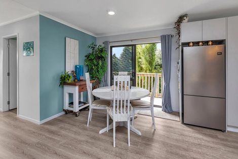 Photo of property in 1 Ishtar Place, One Tree Point, 0118