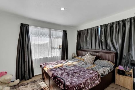 Photo of property in 14 Malaspina Place, Papatoetoe, Auckland, 2025