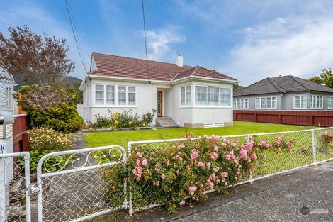 Photo of property in 11 Wheatley Street, Naenae, Lower Hutt, 5011