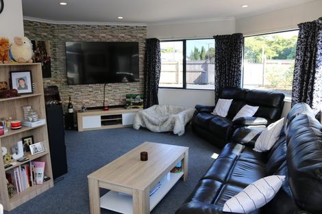 Photo of property in 35 Sherwill Street, Feilding, 4702