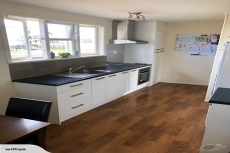 Photo of property in 11 Healy Road, Manurewa, Auckland, 2102