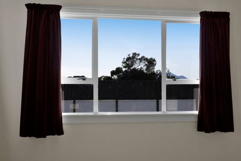 Photo of property in 62 Gisborne Terrace, Opunake, 4616