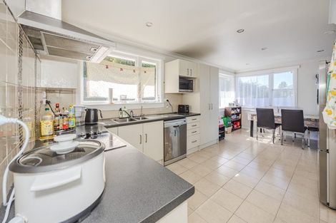 Photo of property in 16 Tay Street, Oamaru North, Oamaru, 9400