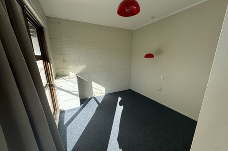 Photo of property in 1 Nikau Road, Waikanae, 5036