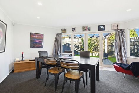 Photo of property in 15a Manawatu Street, Hokowhitu, Palmerston North, 4410