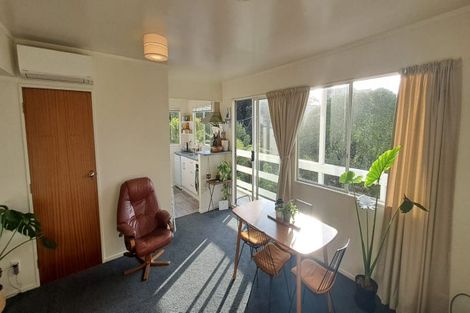 Photo of property in 29b Harbour View Road, Northland, Wellington, 6012