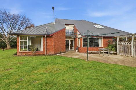 Photo of property in 9 Huntly Road, Outram, 9019