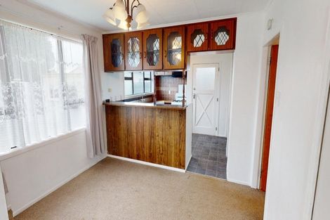 Photo of property in 9 Alma Road, Gonville, Whanganui, 4501