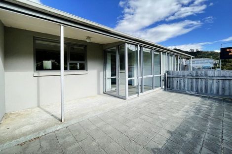 Photo of property in 4/3 Angle Street, Picton, 7220