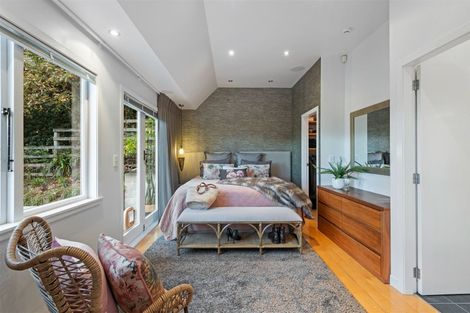 Photo of property in 13 Shalamar Drive, Cashmere, Christchurch, 8022