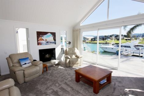 Photo of property in 77 Leeward Drive, Whitianga, 3510