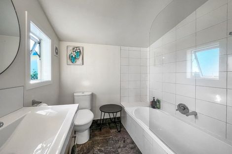Photo of property in 20 Shrimpton Road, Haumoana, 4102