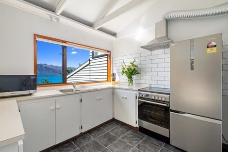 Photo of property in 22a Richards Park Lane, Fernhill, Queenstown, 9300