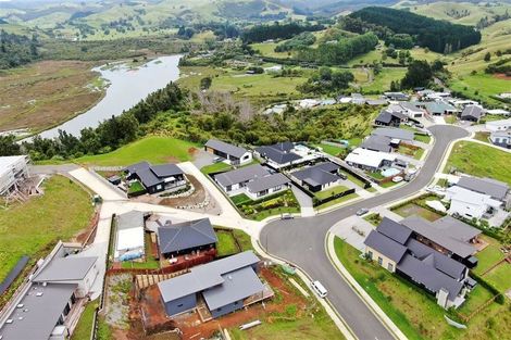 Photo of property in 9 Manatu Close, Whangamata, 3691