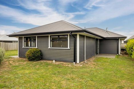 Photo of property in 3 Helmore Street, Rangiora, 7400