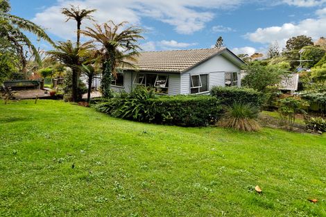 Photo of property in 40 Lemnos Place, Titirangi, Auckland, 0604
