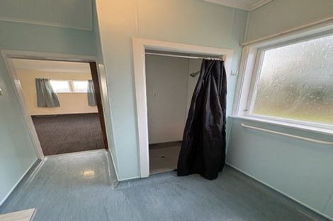 Photo of property in 74 Valley Road, Paraparaumu, 5032