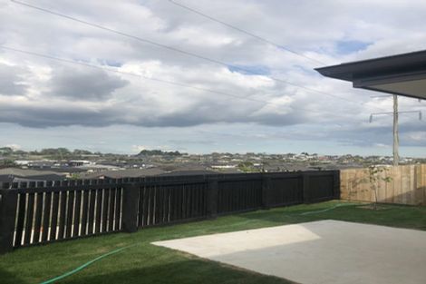 Photo of property in 70 Pragma Rise, Huntington, Hamilton, 3210