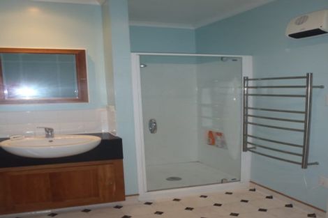 Photo of property in 57 Bedford Street, Northland, Wellington, 6012