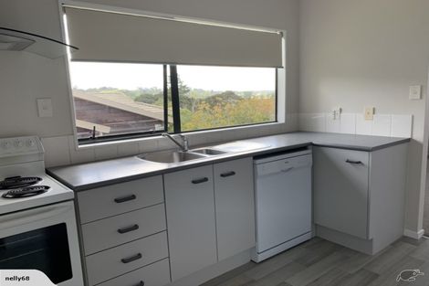 Photo of property in 10 Meynell Court, Glen Eden, Auckland, 0602