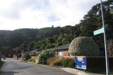 Photo of property in 29 Tyndall Street, Waiwhetu, Lower Hutt, 5010