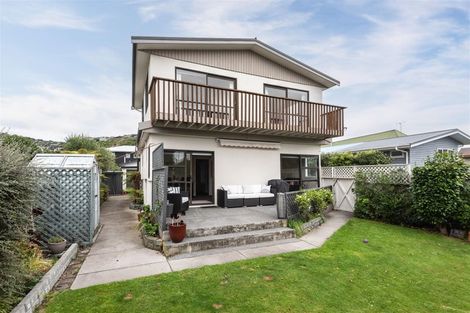 Photo of property in 25 Celia Street, Redcliffs, Christchurch, 8081