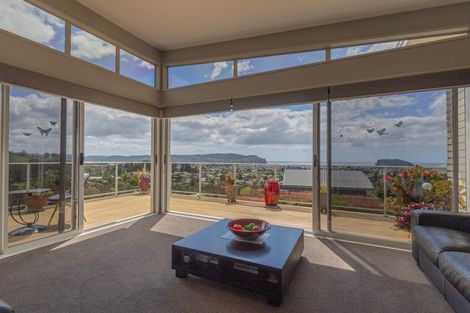 Photo of property in 133 Pacific View Drive, Whangamata, 3620