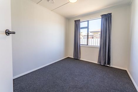 Photo of property in 1 Holmes Street, Waimate, 7924