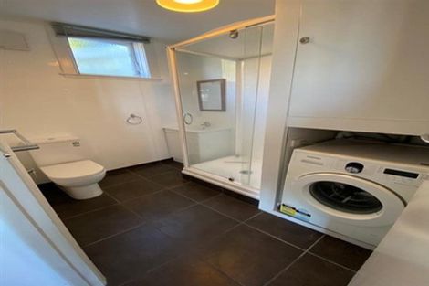 Photo of property in 38 Sugarloaf Road, Brooklyn, Wellington, 6021